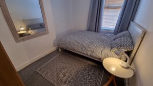 Photo 7- click for photo gallery